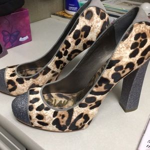 Sam Edelman pumps
